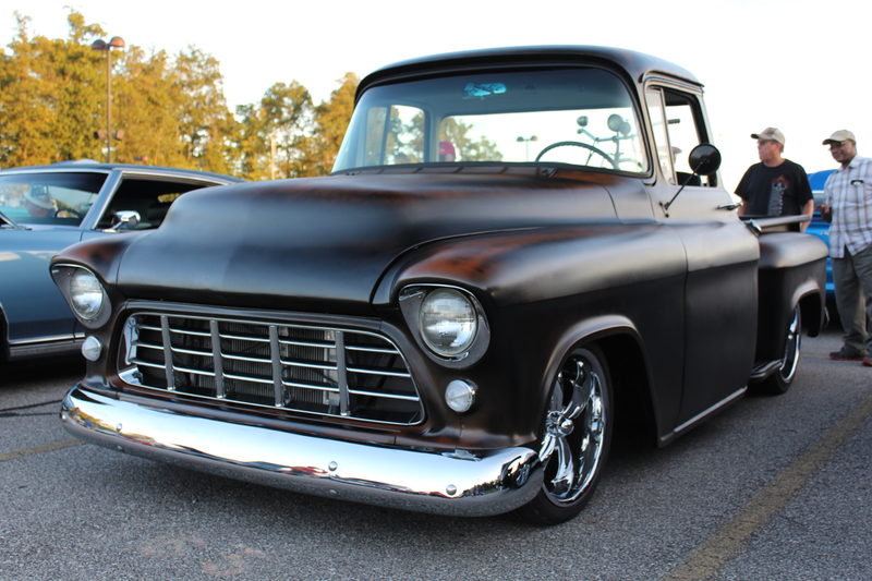 Illustration for article titled Solon, Ohio Tuesday Night Cruise-in photo dumpÂ